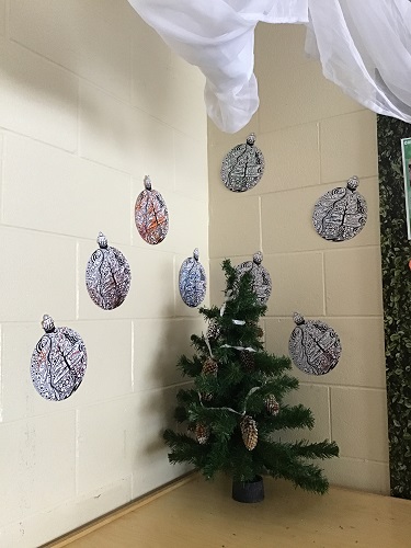 Showing the ornament decorations around tree